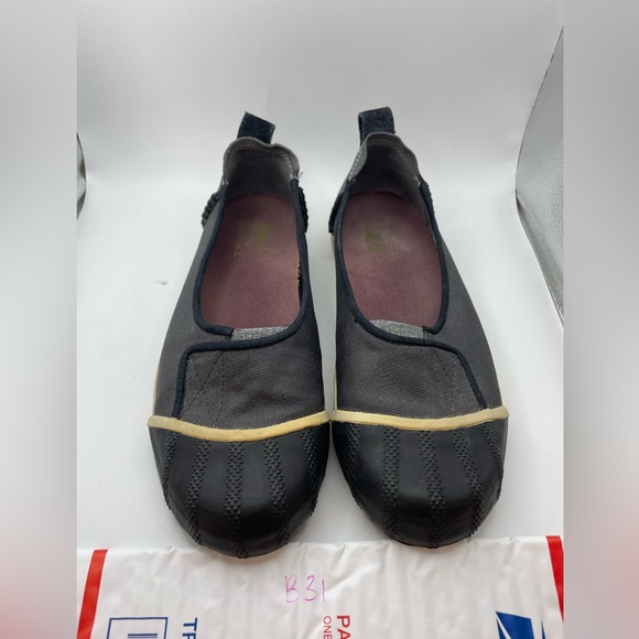 Sorel women’s black loafers size 7 - Picture 3 of 9